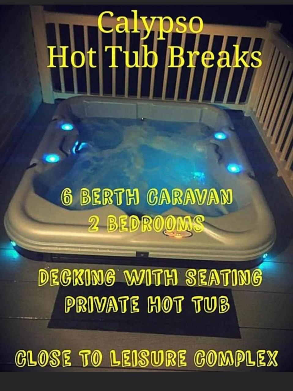 Calypso Hot Tub Breaks Tattershall Lakes Pet Friendly Екстер'єр фото